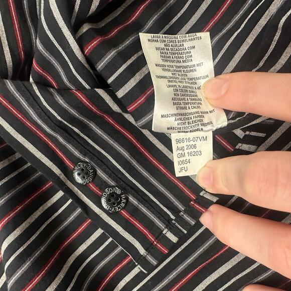 Vintage Y2K Harley Davidson Motorcycles Black Red Pinstripe Mens S Button Shirt‎ - Picture 5 of 8